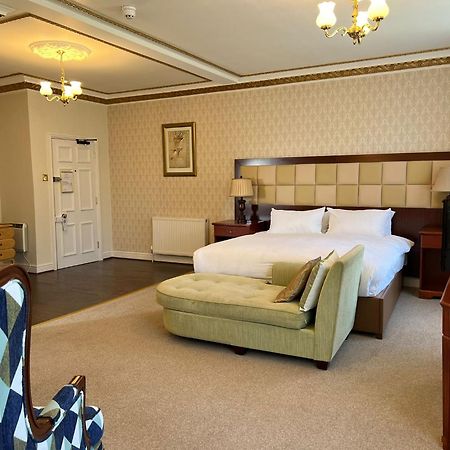 Botleigh Grange Hotel & Spa เฮดจ์เอนด์ ภายนอก รูปภาพ