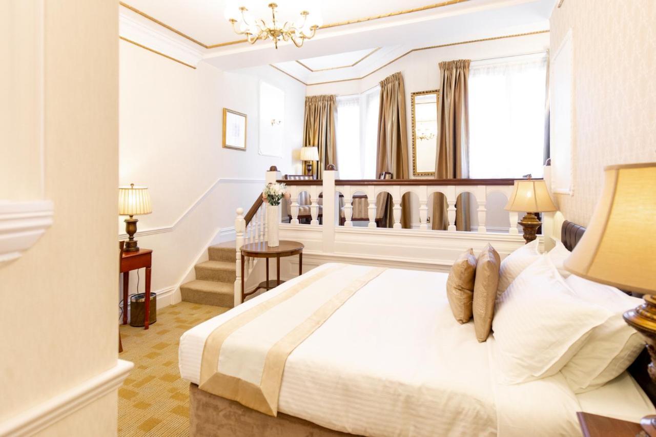 Botleigh Grange Hotel & Spa เฮดจ์เอนด์ ภายนอก รูปภาพ