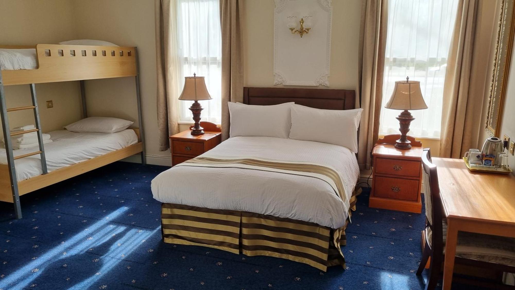 Botleigh Grange Hotel & Spa เฮดจ์เอนด์ ภายนอก รูปภาพ