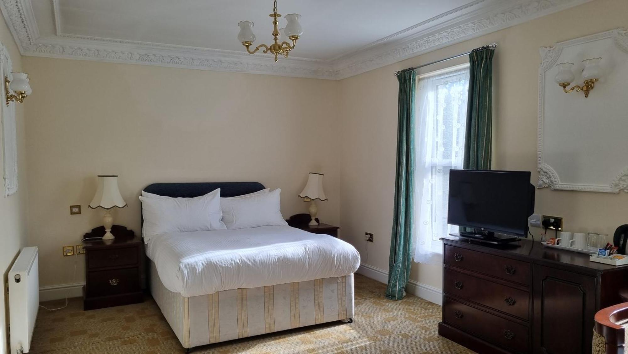 Botleigh Grange Hotel & Spa เฮดจ์เอนด์ ภายนอก รูปภาพ