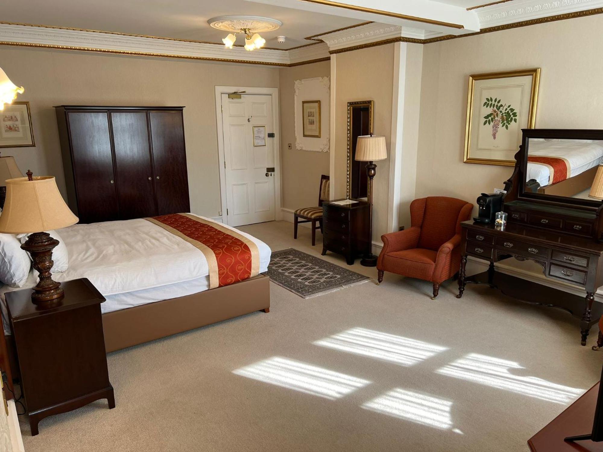 Botleigh Grange Hotel & Spa เฮดจ์เอนด์ ภายนอก รูปภาพ